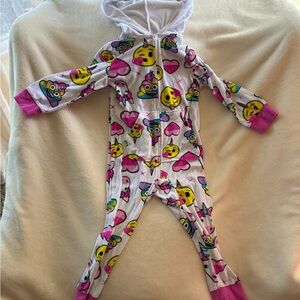 Emoji Print Kids One Piece Pajama - Pink and White